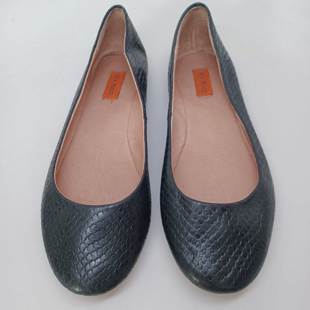 Miz Mooz Shoes Black Leather Ballet Flats Phaedra Reptile Snake Embossed Size 7 - Picture 3 of 15